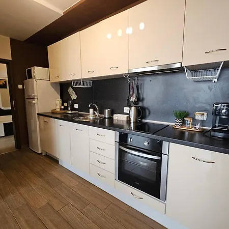 La Casa Di Nora Apartament Warna