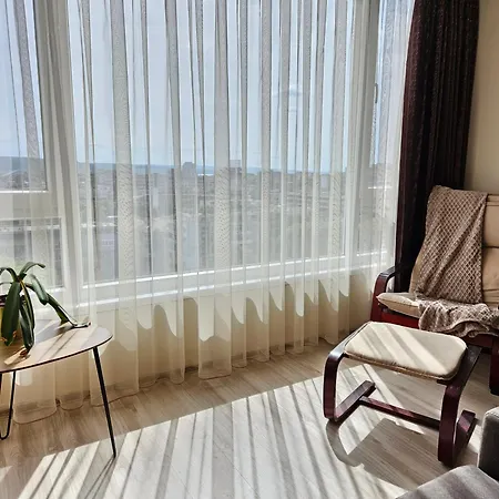 La Casa Di Nora Warna